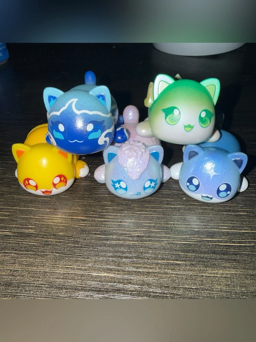 Mystery Mini Cat Surprise Pack - Assorted Colors